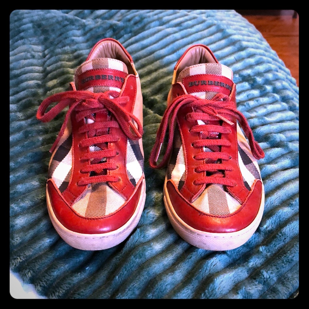 Burberry sneakers